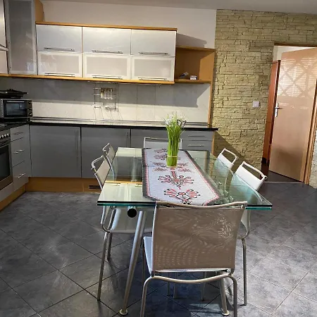 Apartman Viva Maria -sky Moszczak